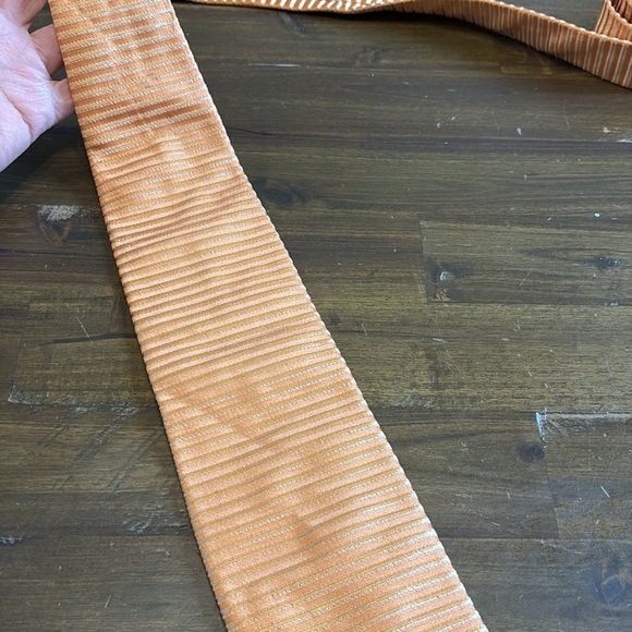 Ermenegildo Zenga Gold Striped Mens Tie Yellow Career Silk - Picture 3 of 4